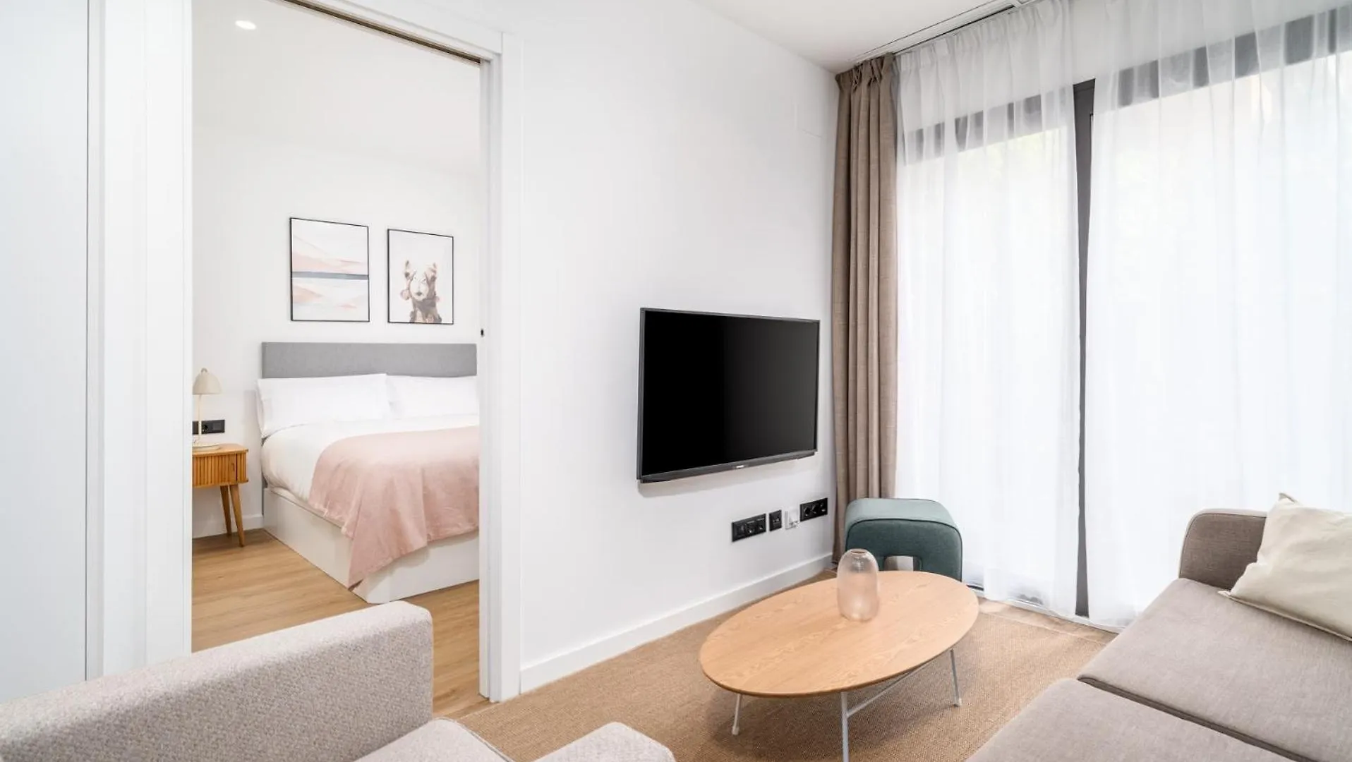 Appartement Limehome Barcelona Placa Pirineus L'Hospitalet de Llobregat